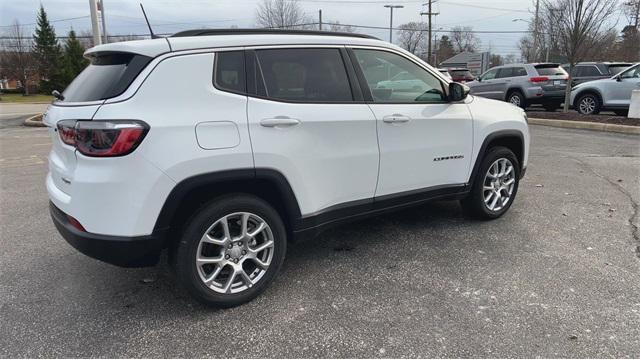 new 2024 Jeep Compass car, priced at $29,797