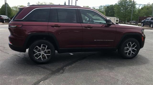 new 2024 Jeep Grand Cherokee car, priced at $43,627