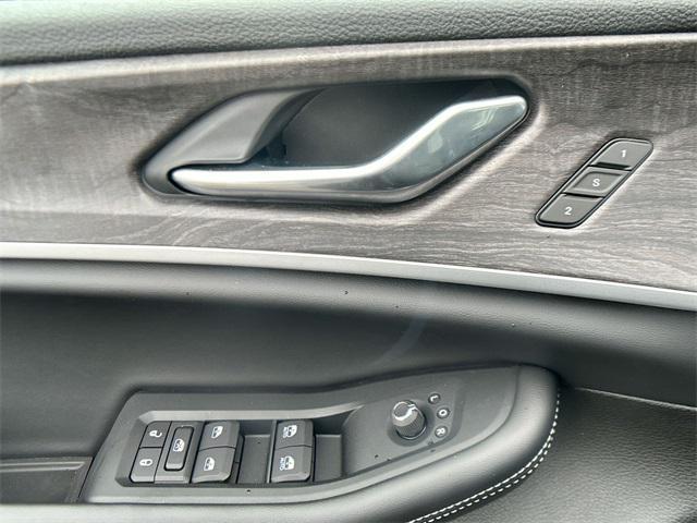new 2025 Jeep Grand Cherokee 4xe car, priced at $55,943