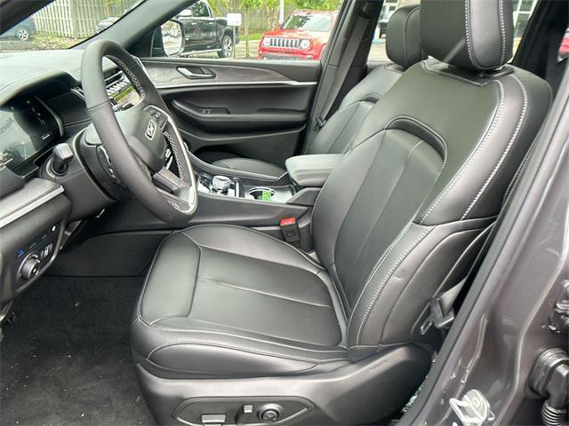 new 2025 Jeep Grand Cherokee 4xe car, priced at $55,943
