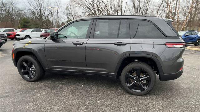 new 2024 Jeep Grand Cherokee car, priced at $41,289