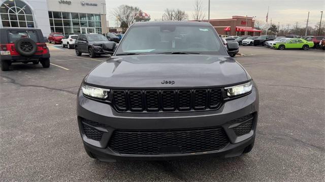 new 2024 Jeep Grand Cherokee car, priced at $41,289