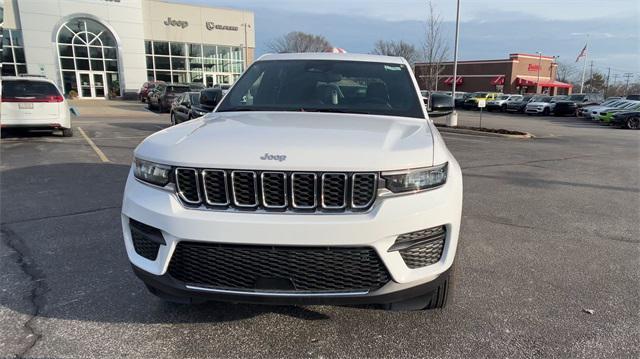 new 2024 Jeep Grand Cherokee car, priced at $34,806