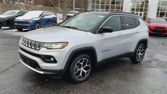 new 2024 Jeep Compass car, priced at $28,061