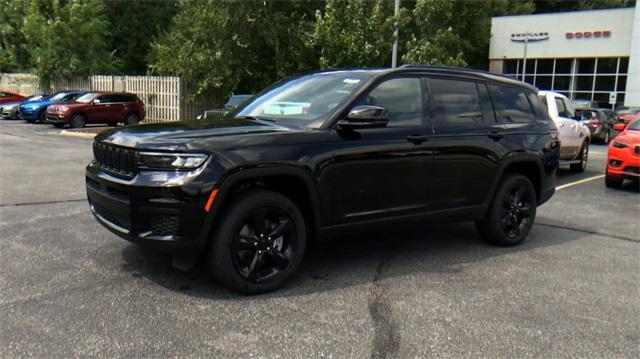 new 2024 Jeep Grand Cherokee L car, priced at $44,189