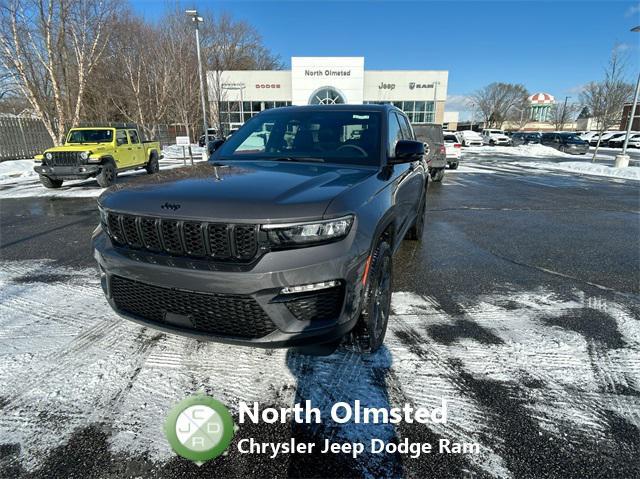 new 2024 Jeep Grand Cherokee car, priced at $44,087