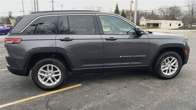 new 2024 Jeep Grand Cherokee car, priced at $37,342