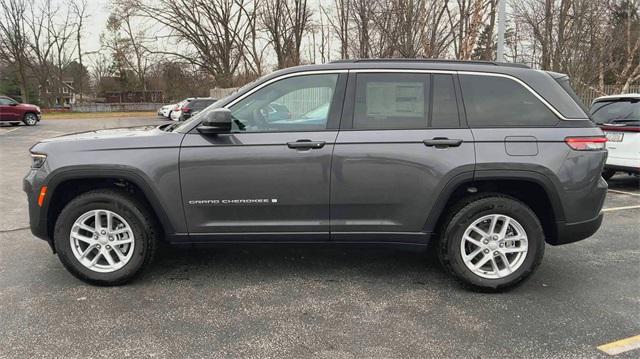 new 2024 Jeep Grand Cherokee car, priced at $37,342