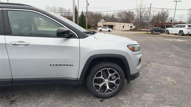 new 2024 Jeep Compass car, priced at $28,561