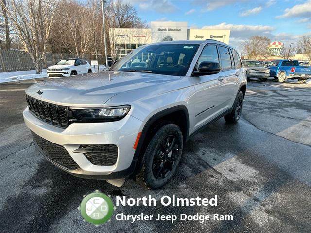 new 2024 Jeep Grand Cherokee car, priced at $38,492