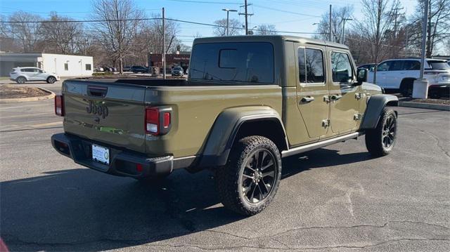 new 2025 Jeep Gladiator car, priced at $42,885