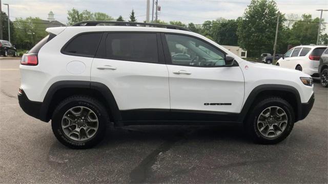 used 2023 Jeep Cherokee car, priced at $32,590