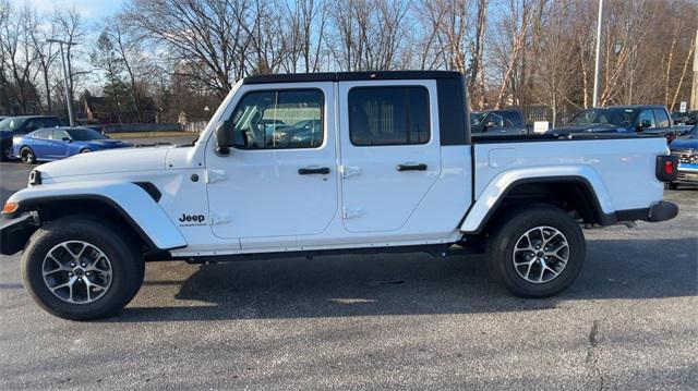 new 2024 Jeep Gladiator car, priced at $38,506