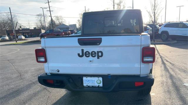 new 2024 Jeep Gladiator car, priced at $38,506