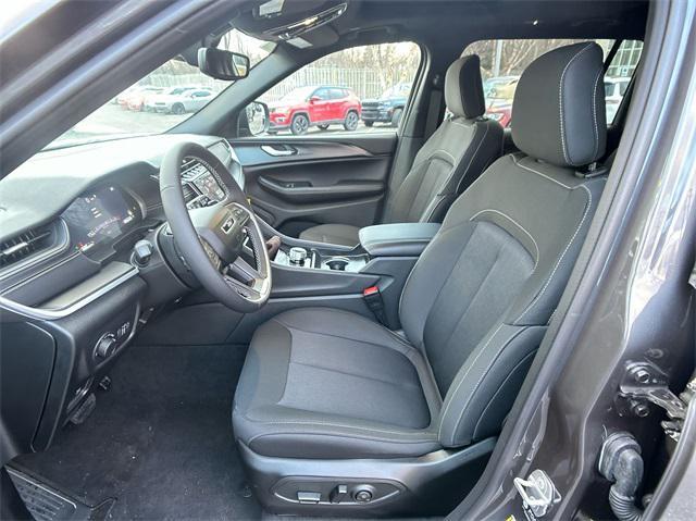 new 2024 Jeep Grand Cherokee L car, priced at $38,180