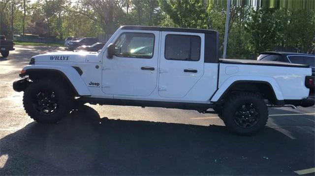 new 2023 Jeep Gladiator car, priced at $45,034