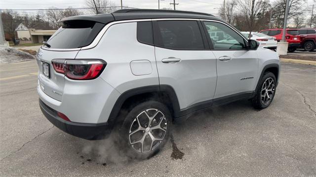 new 2024 Jeep Compass car, priced at $28,061