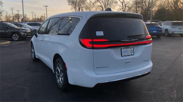 new 2024 Chrysler Pacifica car, priced at $53,165