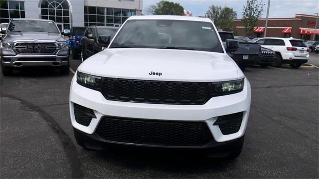 new 2024 Jeep Grand Cherokee car, priced at $41,338