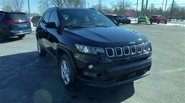 new 2023 Jeep Compass car, priced at $30,806