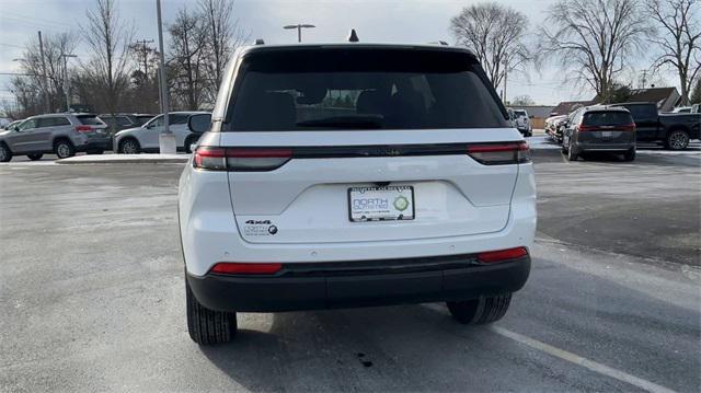 new 2024 Jeep Grand Cherokee car, priced at $43,930