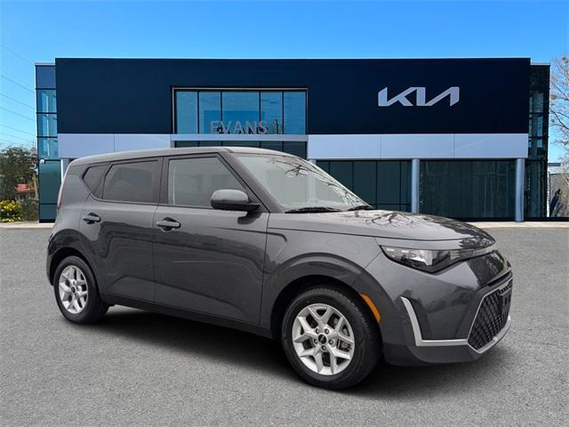 used 2023 Kia Soul car, priced at $18,900