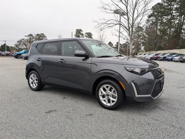 used 2023 Kia Soul car, priced at $18,900