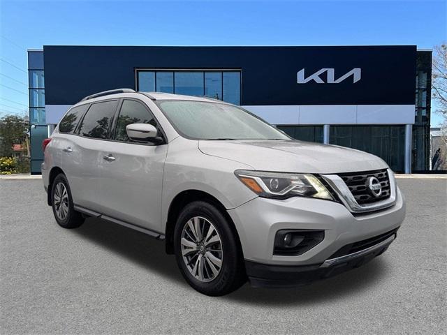 used 2020 Nissan Pathfinder car, priced at $16,900
