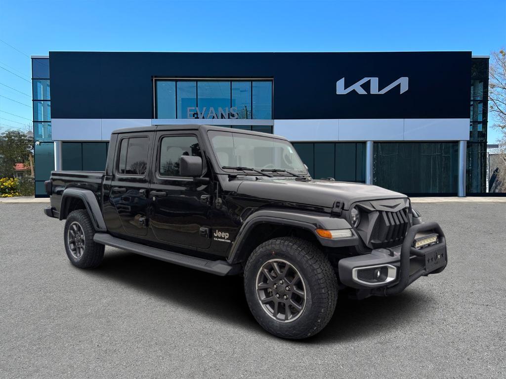 used 2021 Jeep Gladiator car, priced at $33,500