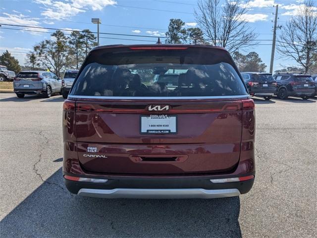 used 2023 Kia Carnival car, priced at $31,900