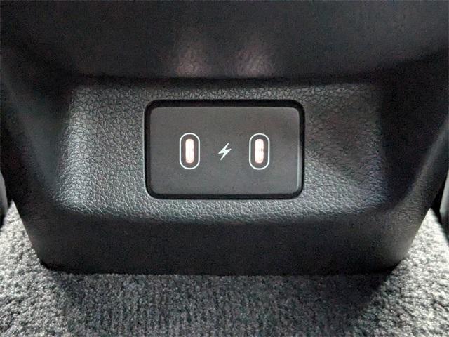 used 2025 Kia K5 car