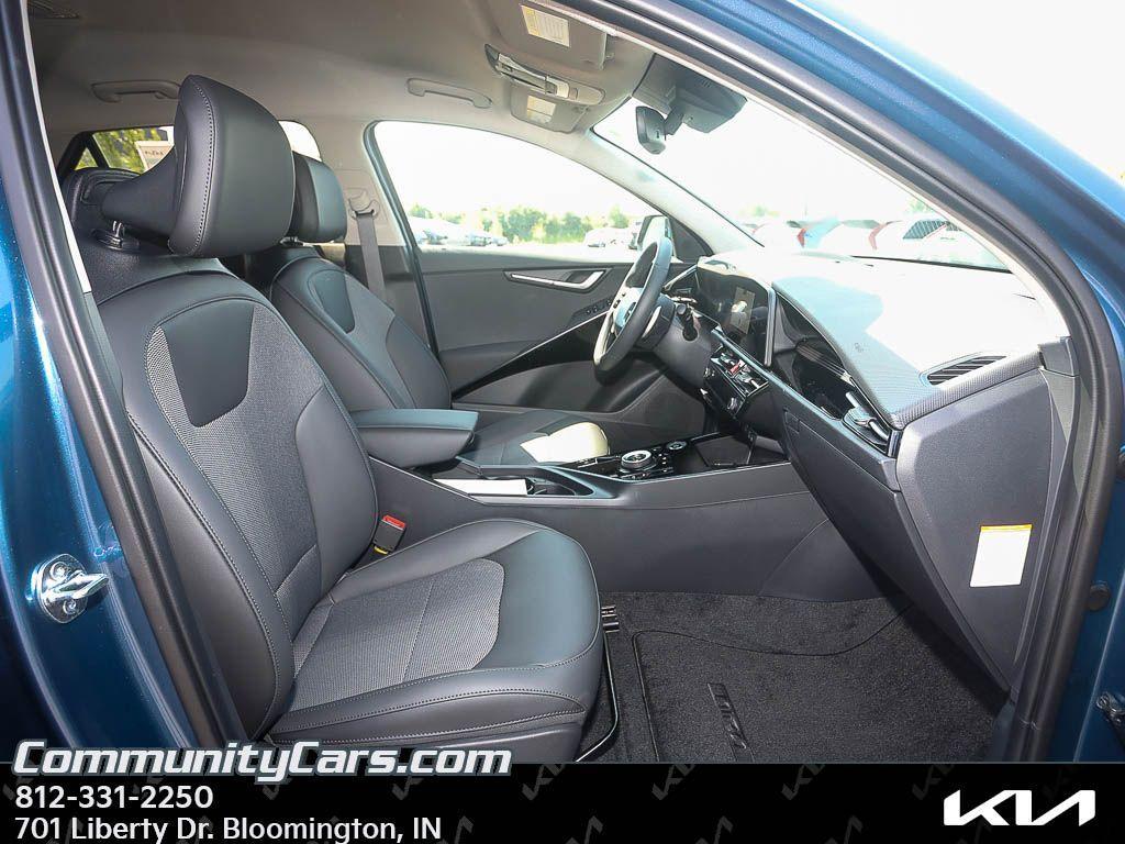 new 2025 Kia Niro EV car, priced at $41,991