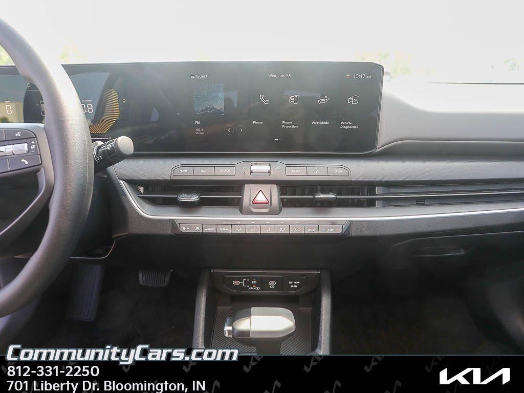 new 2025 Kia K4 car, priced at $23,565