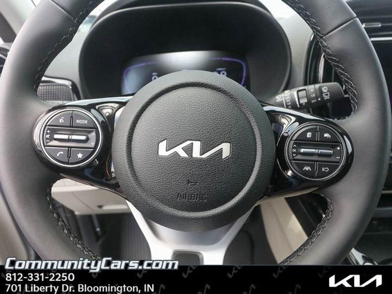 new 2025 Kia Soul car, priced at $25,542
