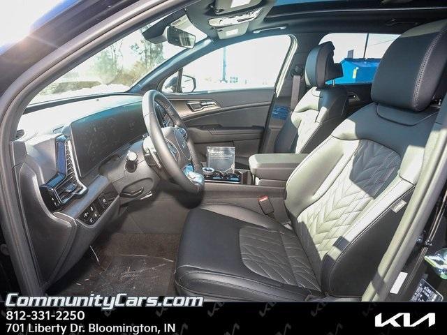 new 2025 Kia Sportage Plug-In Hybrid car, priced at $43,743