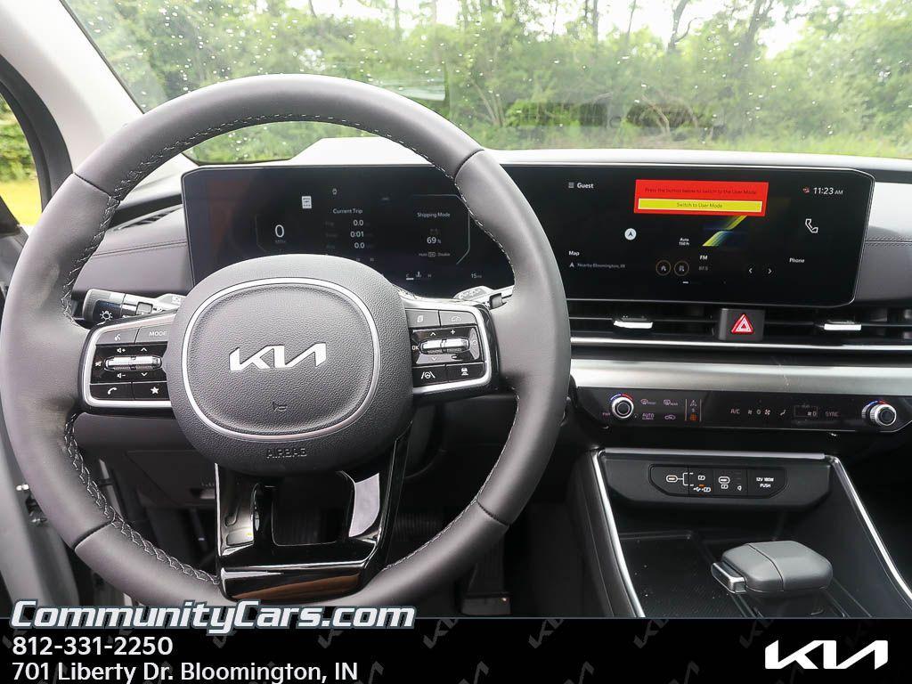 new 2026 Kia Carnival car, priced at $52,625