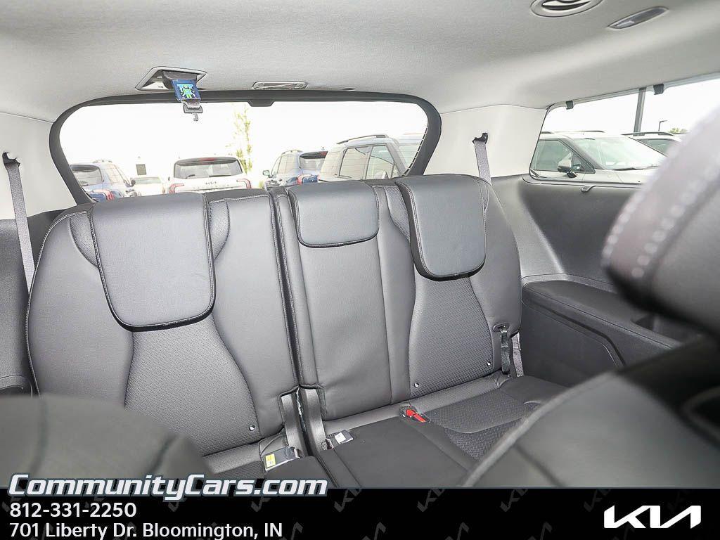 new 2026 Kia Carnival car, priced at $52,625
