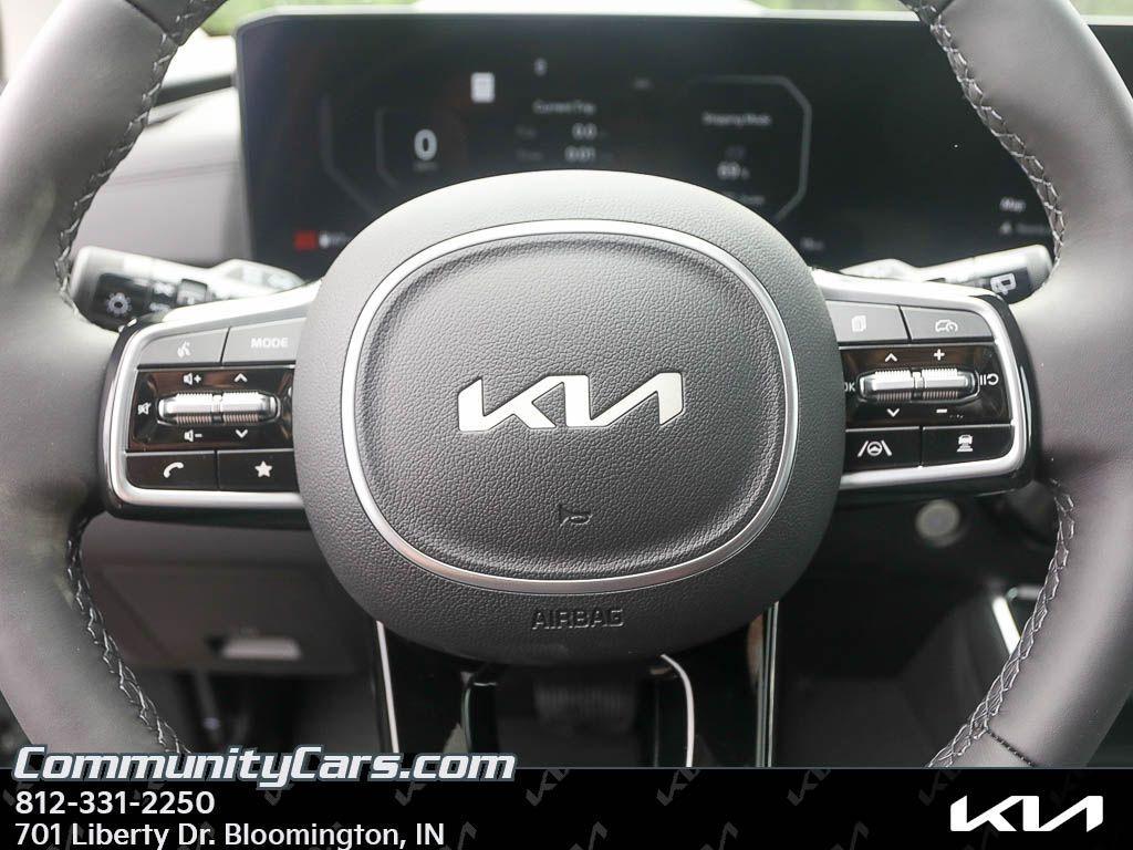 new 2026 Kia Carnival car, priced at $52,625