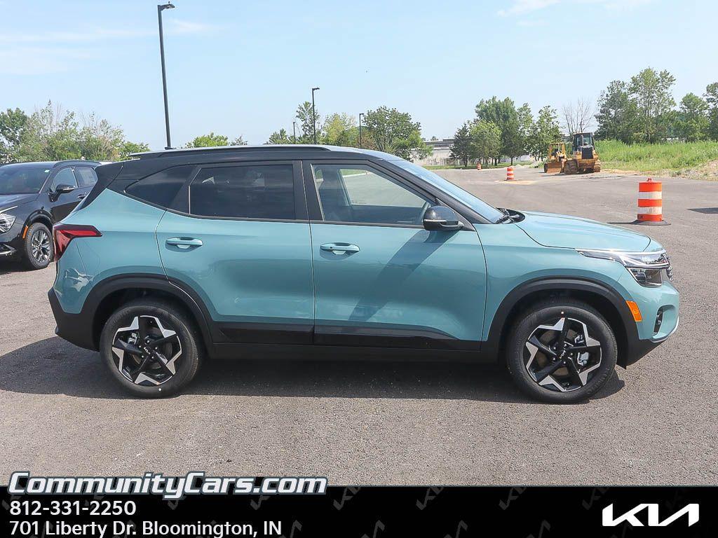 new 2025 Kia Seltos car, priced at $27,400