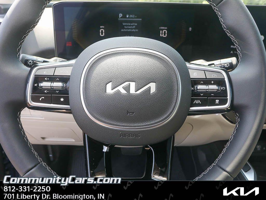 new 2025 Kia Sorento car, priced at $42,509