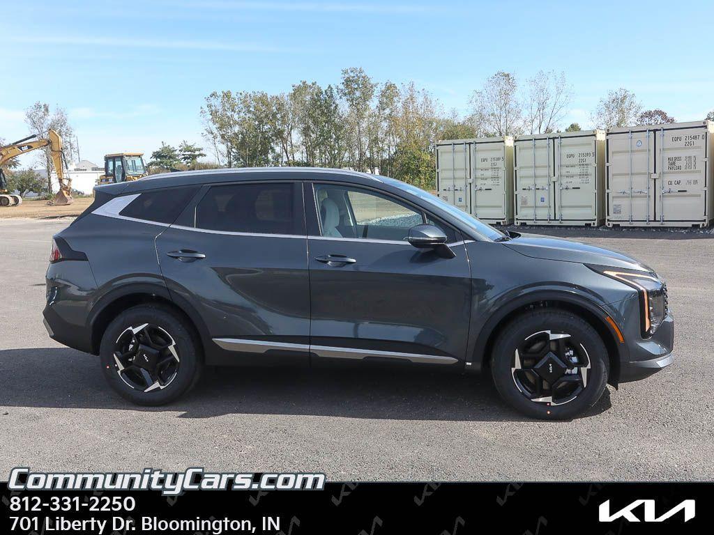 new 2026 Kia Sportage Hybrid car, priced at $33,400