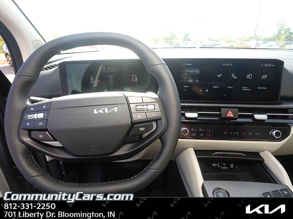 new 2026 Kia Sportage Hybrid car, priced at $33,400