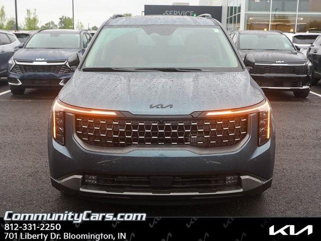 new 2025 Kia Carnival Hybrid car, priced at $48,515