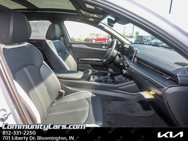 new 2025 Kia K5 car, priced at $31,395