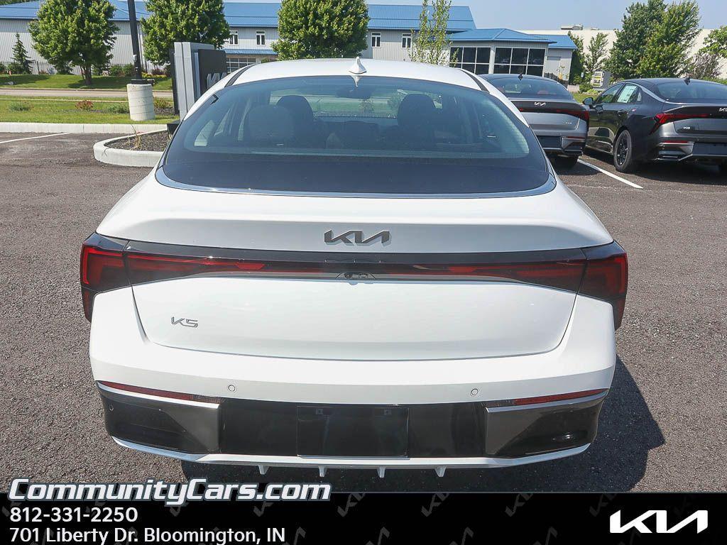 new 2025 Kia K5 car, priced at $27,900