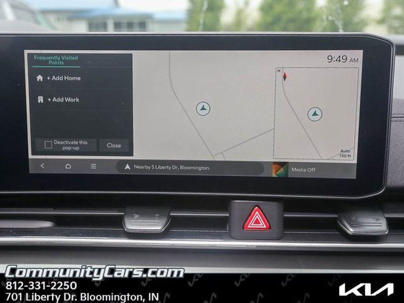 new 2025 Kia Carnival Hybrid car, priced at $52,500