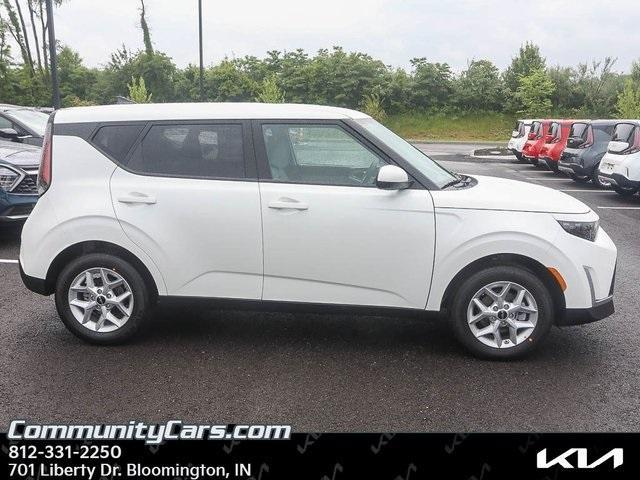 new 2025 Kia Soul car, priced at $22,905