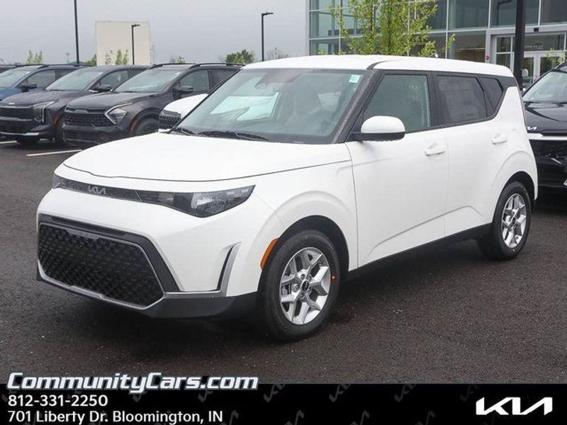new 2025 Kia Soul car, priced at $22,207