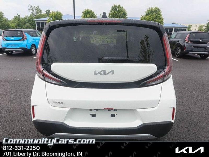 new 2025 Kia Soul car, priced at $22,207