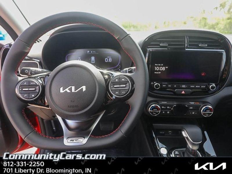 new 2025 Kia Soul car, priced at $24,668